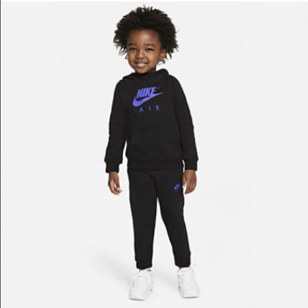 EUC NIKE SET 4T BLACK PURPLE SWEATSHIRT SWEATPANTS